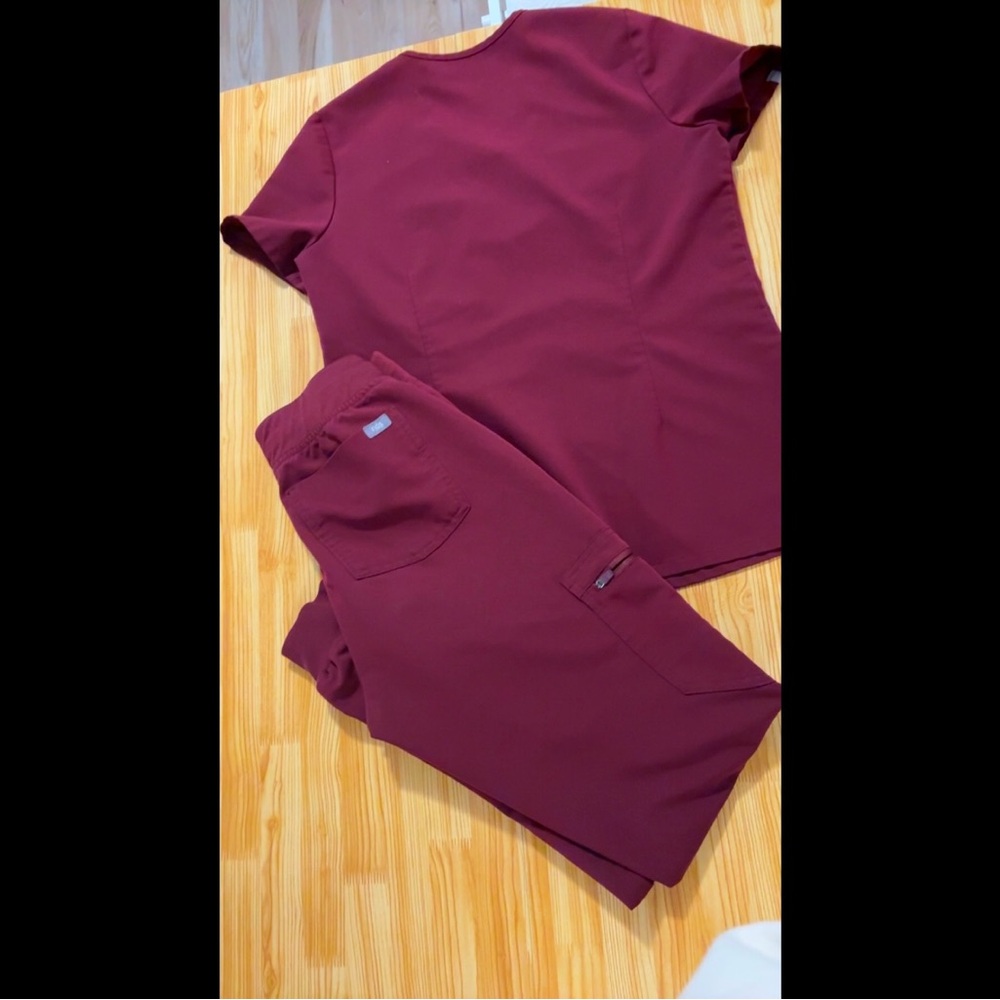 Maroon FIGS scrub set